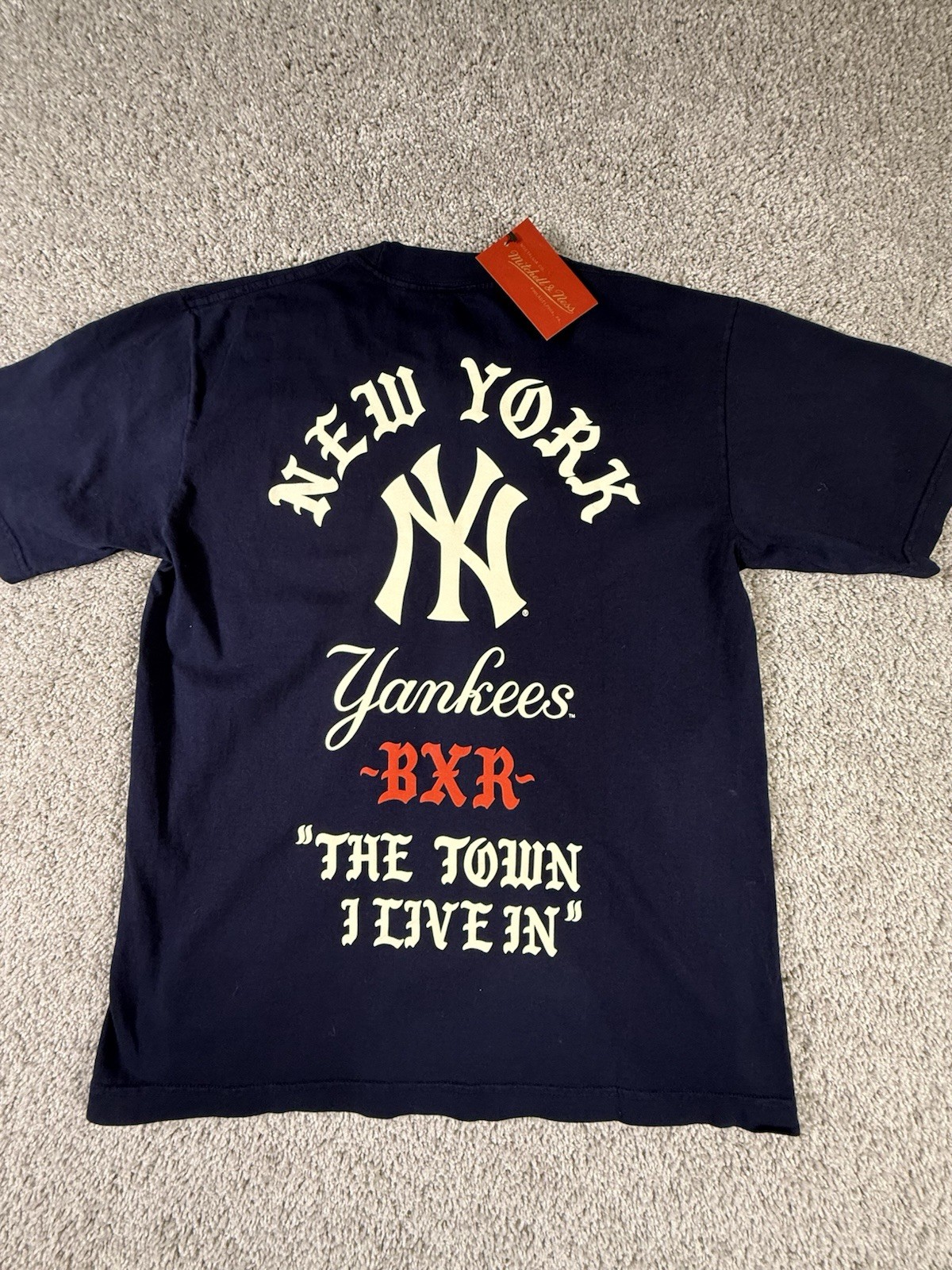 New York Yankees Mitchell and Ness Baseball MLB Baseball Blue Small T-Shirt
