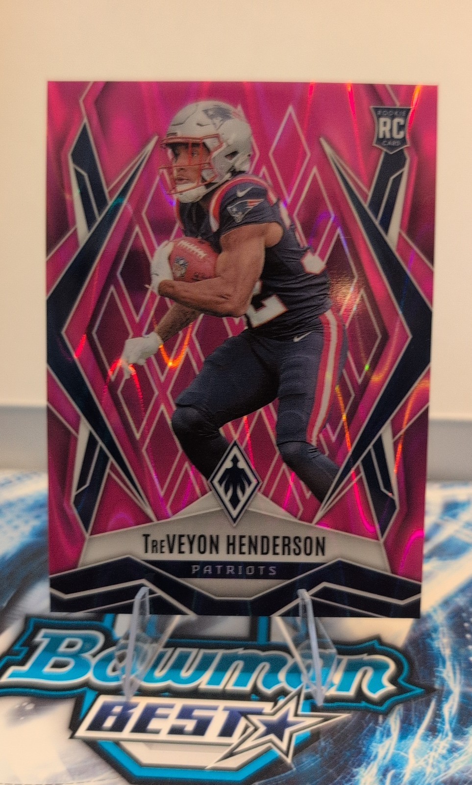 2025 Panini Phoenix - Rookies TreVeyon Henderson #187 Pink Seismic /75 (RC)