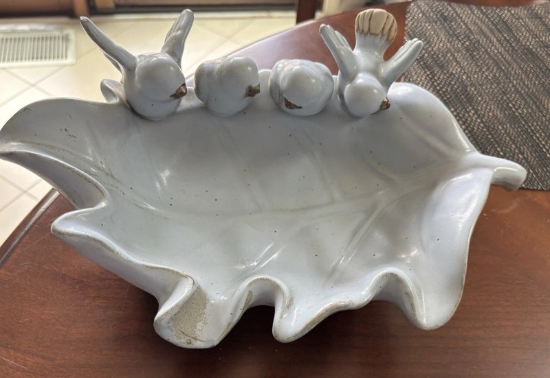 KAVANA Decor Import Collection Clara Large Bird Dish Bird Bath Bird Feeder