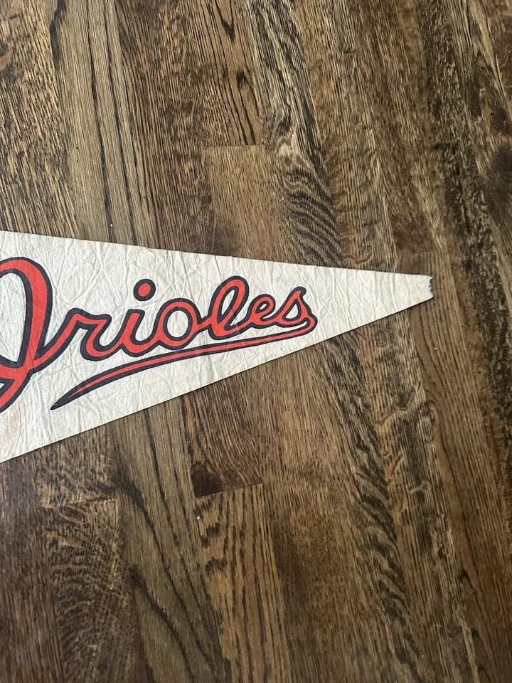 BALTIMORE ORIOLES VINTAGE BASEBALL MLB Full Size FELT PENNANT Vintage - Image 4 of 4