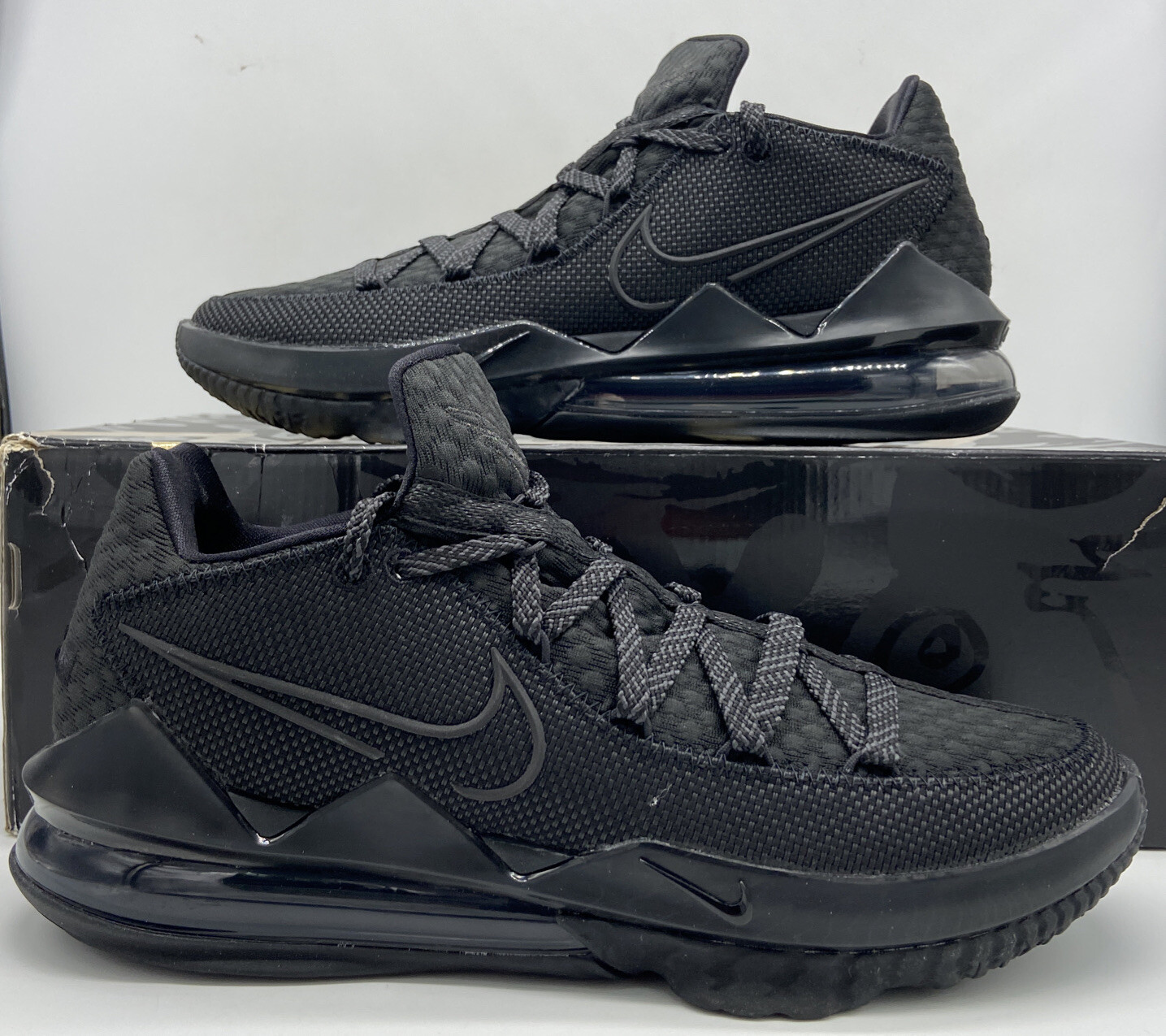 Nike Lebron 17 Low Triple Black 