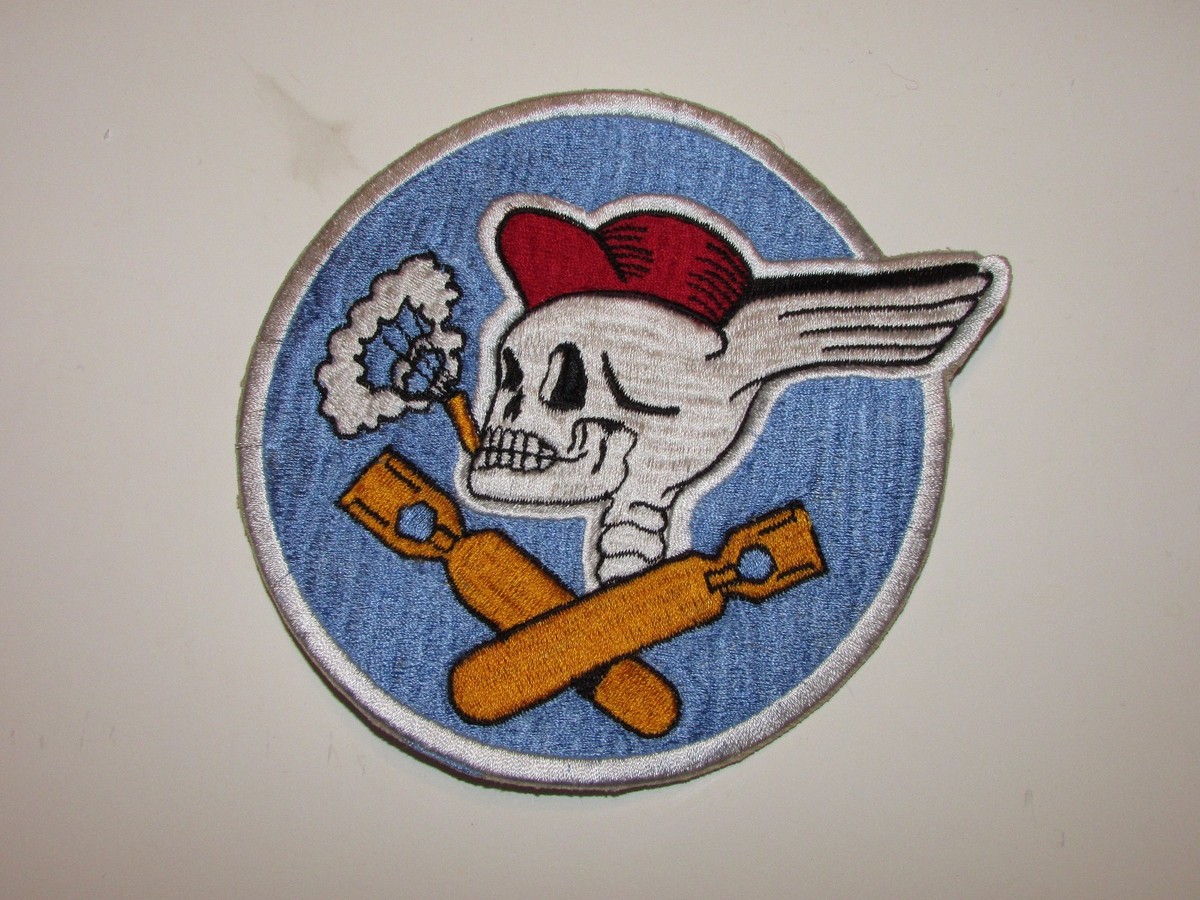 b9645 WW2 US Army Air Force 587th Bomb Squadron Patch R12D | eBay