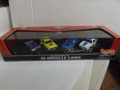 2000 Hotwheels Collectibles 30th Anniversary of '70 Muscle Cars 4 Car Box Set