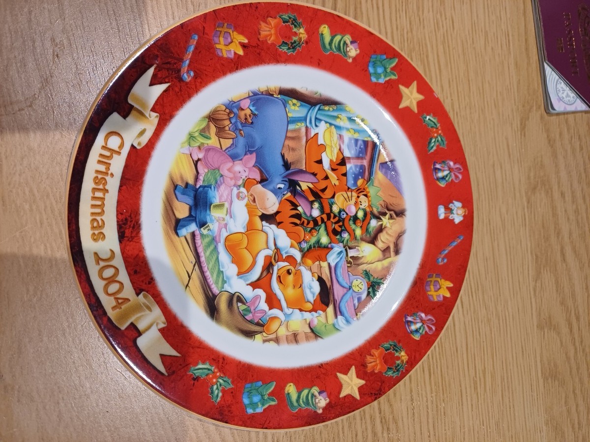 Winnie Disney Christmas Plates Asda Disney Plates Asda Minnie