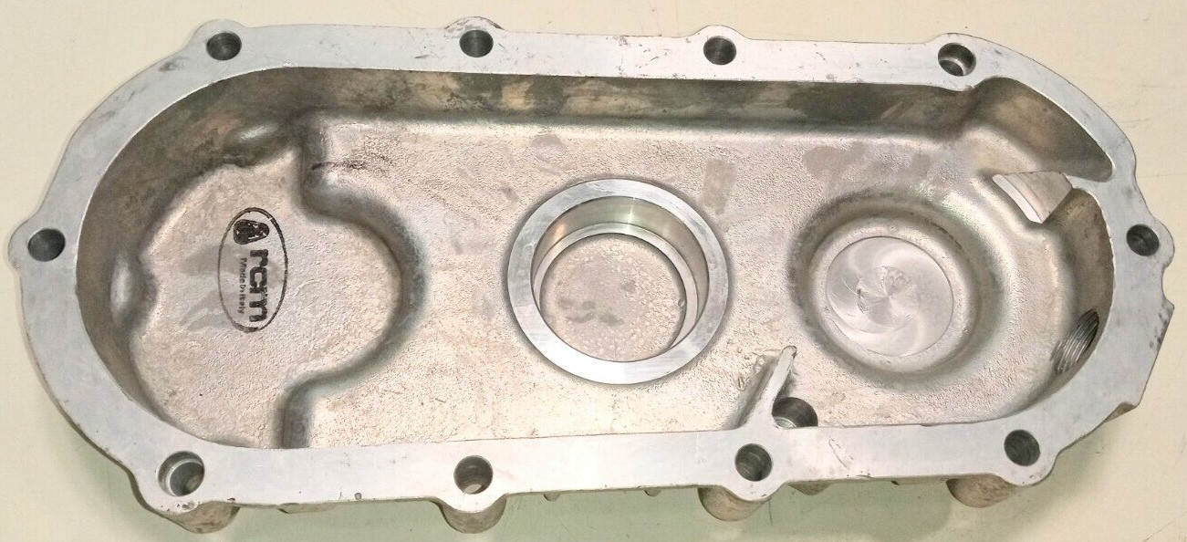 Ferrari 308 Engine Transaxle Bell Housing Transfer Drop Gear Cover_127120_GTBi