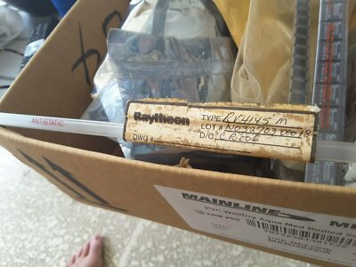 Rv4145M Raytheon IC SEMICONDUCTOR  SUPER RARE VINTAGE $15