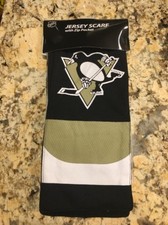 New Pittsburgh Penguin NHL Hockey Jersey Scarf With Zip Pocket Black Gold