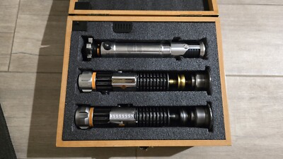 Disney Star Wars Galaxy s Edge D23 Exclusive Obi-Wan LE Legacy Lightsaber Set