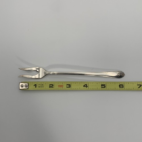 VTG Wm Rogers Mfg. Co. Original Rogers Silverplate Pickle Cocktail Fork 6 1/8” - Picture 8 of 8