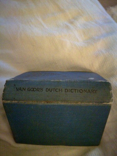 Van Goor's Miniature Dutch Dictionary - Picture 2 of 4
