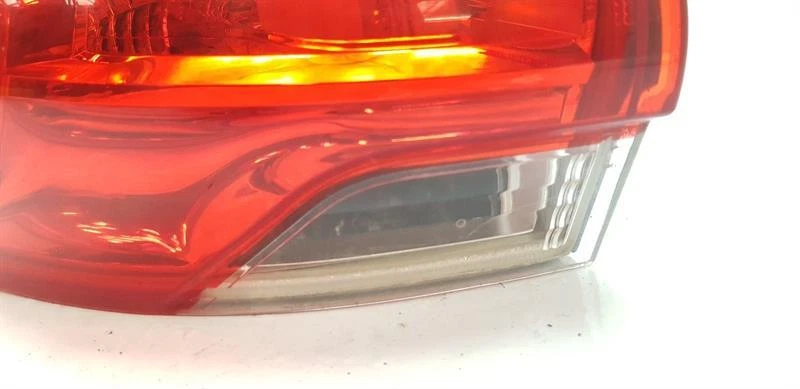 Peugeot 2008 2014 luz trasera lado pasajero izquierdo 5 puertas hatchback 9678074280 Foto 4 de 4