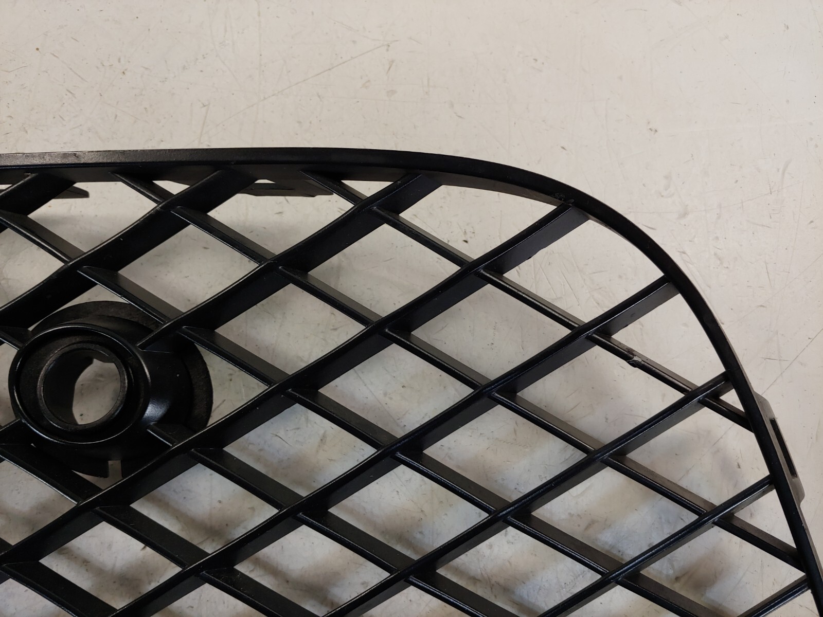 2011-2018 Bentley Continental GT Super Sport OEM LH Bumper Side Grille