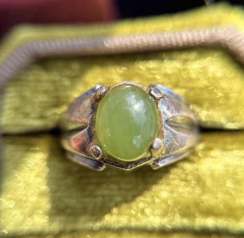 New ListingVintage Sterling Silver Ring Size 8.5 Green Cabochon