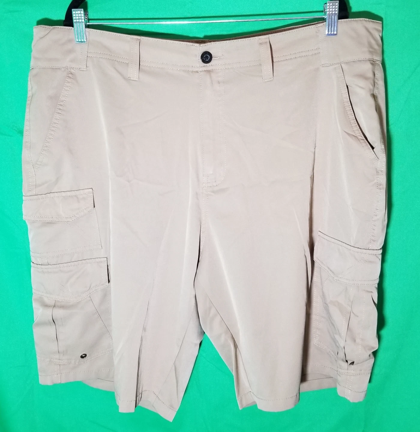 Denali Men Size 40 Tan Shorts Cargo Pockets Outdoors Casual Camping Hiking