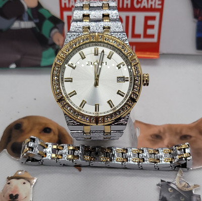 400 Elgin Mens Two-Tone Quartz Watch Silver Dial Date Gem-Set Bezel Box