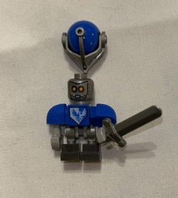 Lego Clay Bot Minifigure Nexo Knights 70315 blue battle nex011 cmf