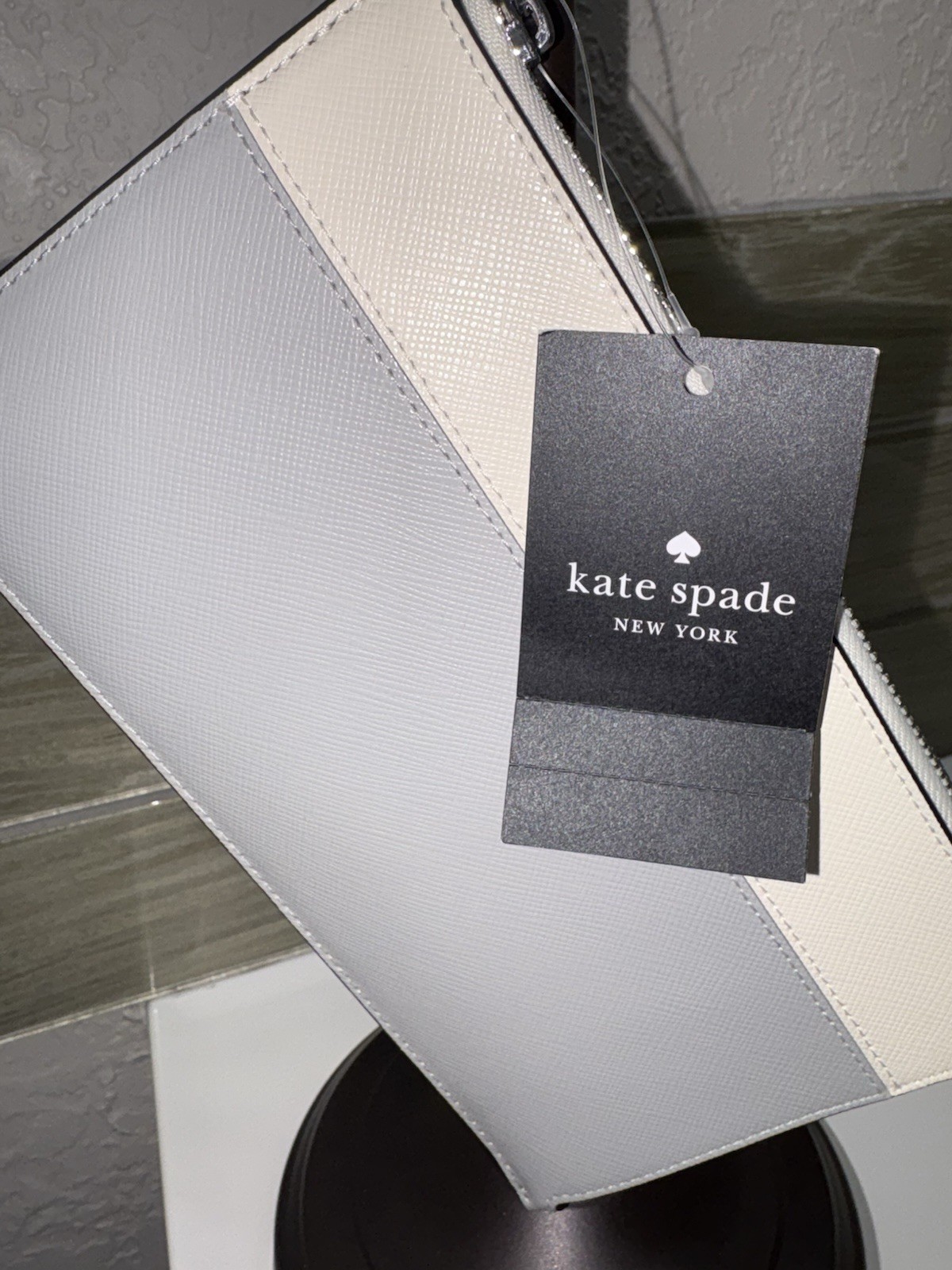 Kate Spade New York Women's Wallet - Gray thumbnail 3