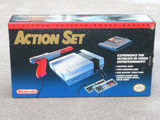 Nintendo NES Action Set Console Complete in Collector Quality Box Mario & Zapper