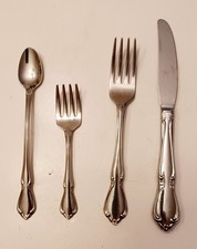 Oneida craft Youth Child Set Stainless Flatware Knife Forks Baby Spoon EUC