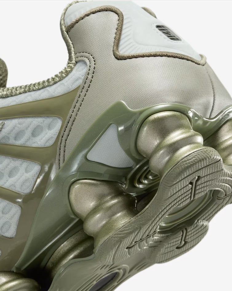 Nike Womens Shox TL Light Army AR3566-006 Sneakers - Light Slv/Light Army Size 8