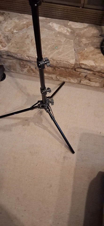 Tripod for unknown use - Image 4 of 4