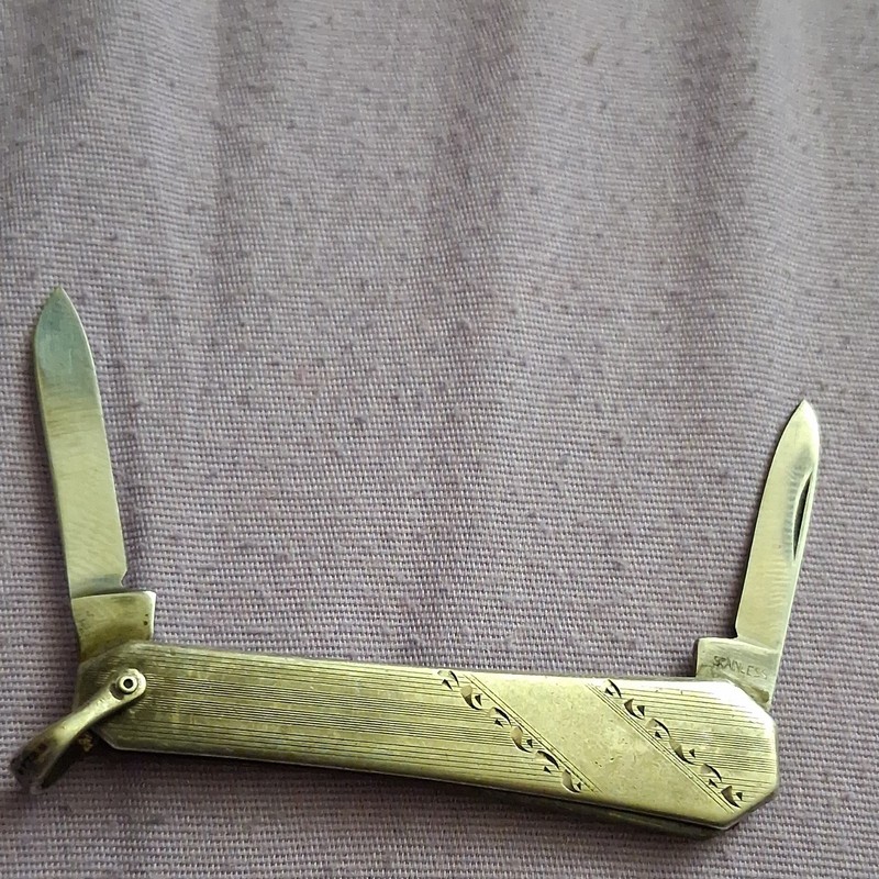 Thorton's Men's Dress Single Blade Pocket Knife