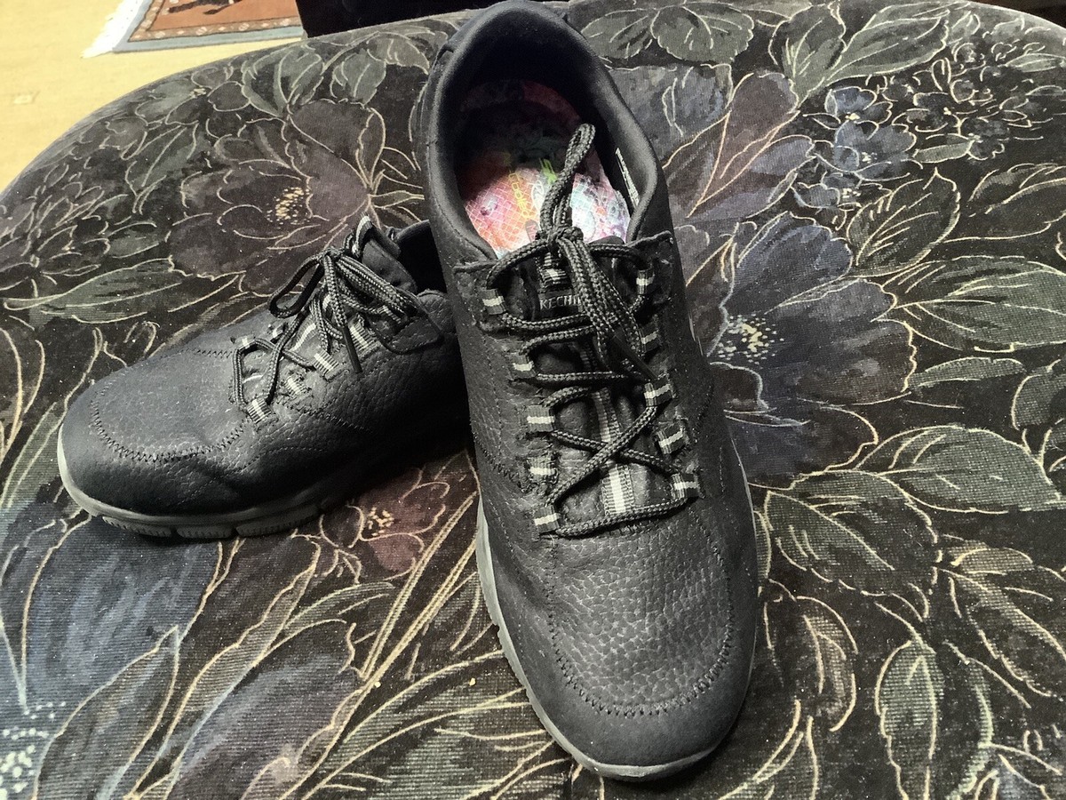 skechers air cooled memory foam uk