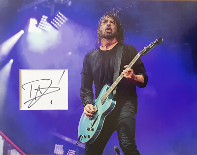 DAVE GROHL signiertes 14x11 Foto Display FOO FIGHTERS COA