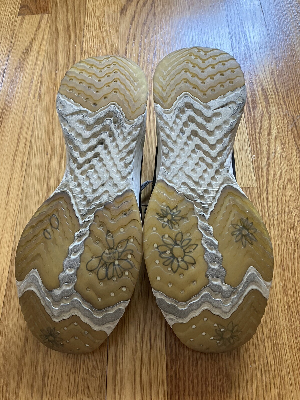 nike odyssey react nathan bell