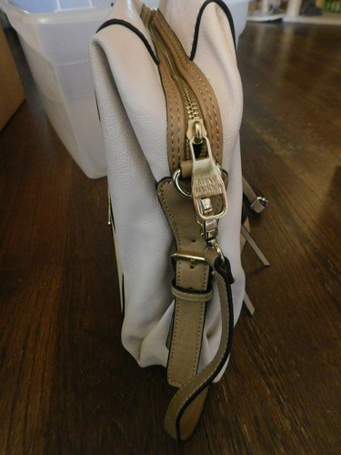 Steve Madden Lg Shopper Ivory Tan Trim Pebbled Hobo Tote bag Crossbody Nice! - Picture 6 of 12