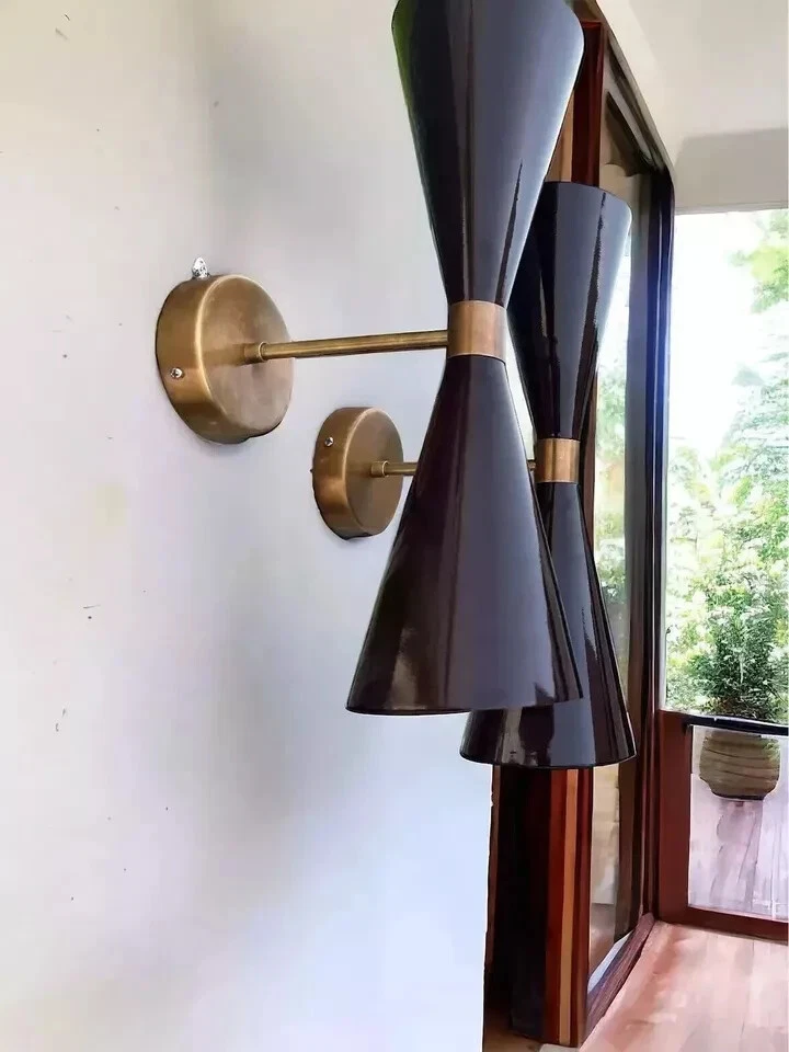 Aplique de pared moderno de mediados de siglo - latón crudo - lámpara de dobl... - Imagen 2 de 4