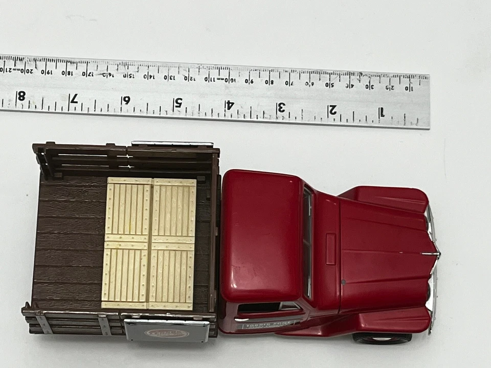 Jeep Willys 1953 banco de metal fundido a presión Lennox Furnace co de Liberty Classic Foto 4 de 4