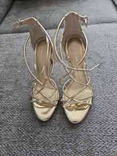 Gianni Bini Strappy Gold Heels Size 7M