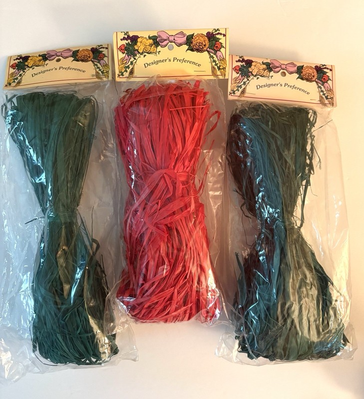 Raffia Bundles Red & Green Lot Of 3 Christmas Holiday Country Rustic Crafts