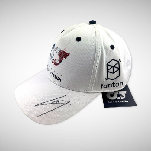 Pierre Gasly Signed AlphaTauri Formula 1 Cap - Picture 4 of 9