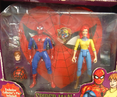 Spider-Man & Mary Jane Marvel's Famous Couples ToyBiz Figure 2 Spider-Man & Mary Jane Marvel's Famous Couples ToyBiz Figure 2