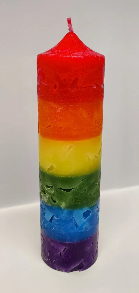 Regenbogen Taufkerze 22x6 cm regionale Handarbeit gay queer LGBTQ schwul queer - Bild 1 von 1