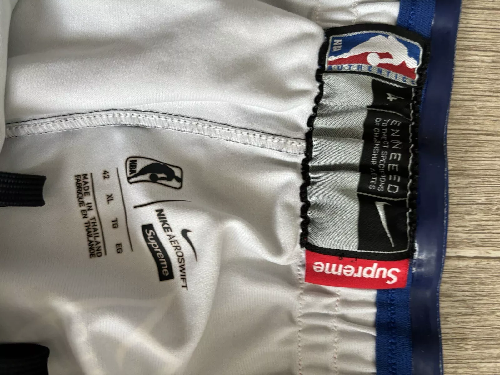 Short Supreme x Nike x NBA taille 42 XL