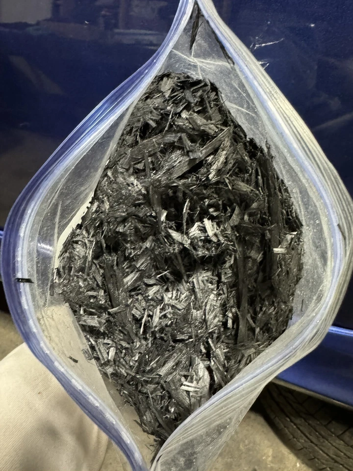 Hilos forjados de fibra de carbono picados de 1 lb - para crear piezas de carbono forjado Foto 4 de 4