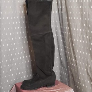 thigh high boots flat heel