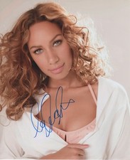Leona Lewis Autogramm signed 20x25 cm Bild