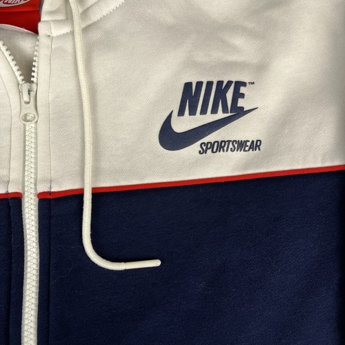 Nike Sportswear Hoodie mit durchgehendem Reißverschluss Gr. Large Brust & Arm verzaubert mit Swoosh-Logo - Bild 4 von 13
