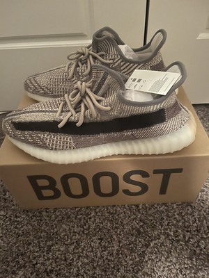 yeezy shoes size 4