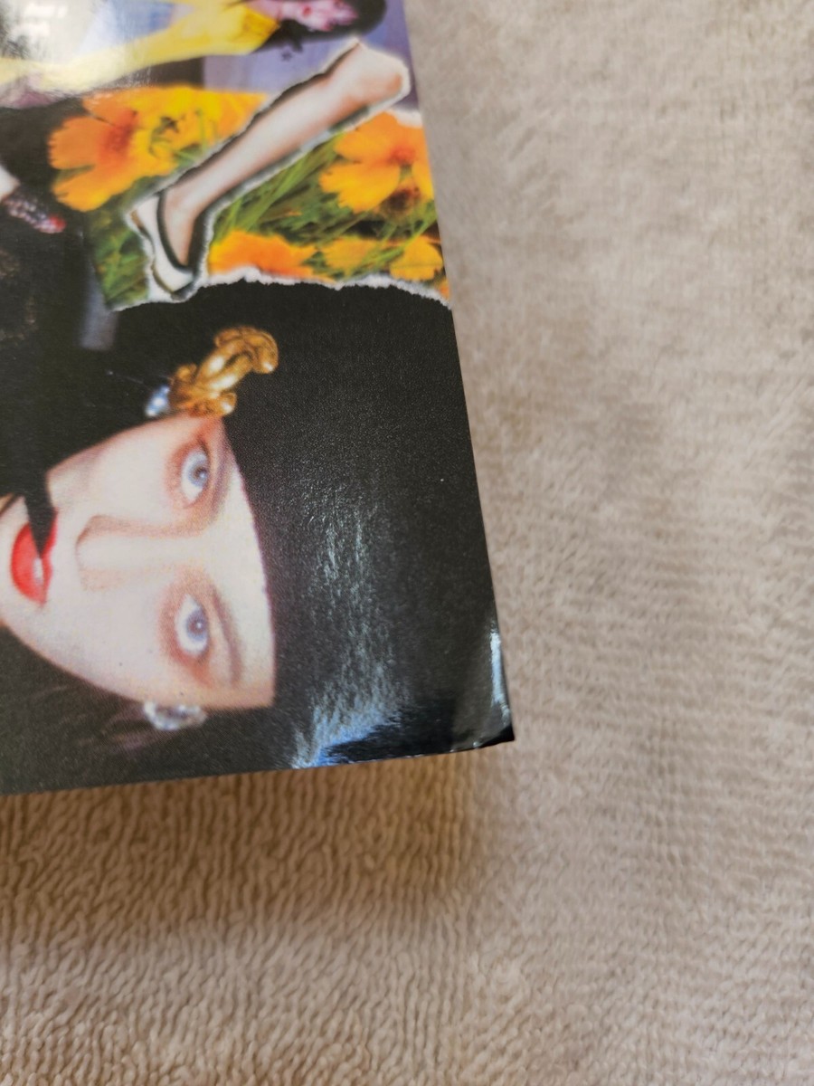 Triple H アルバム REtro Futurism ヒョナ トレカ TRIPLE H Retro Futurism Promo Album + Photocard HyunA Hui