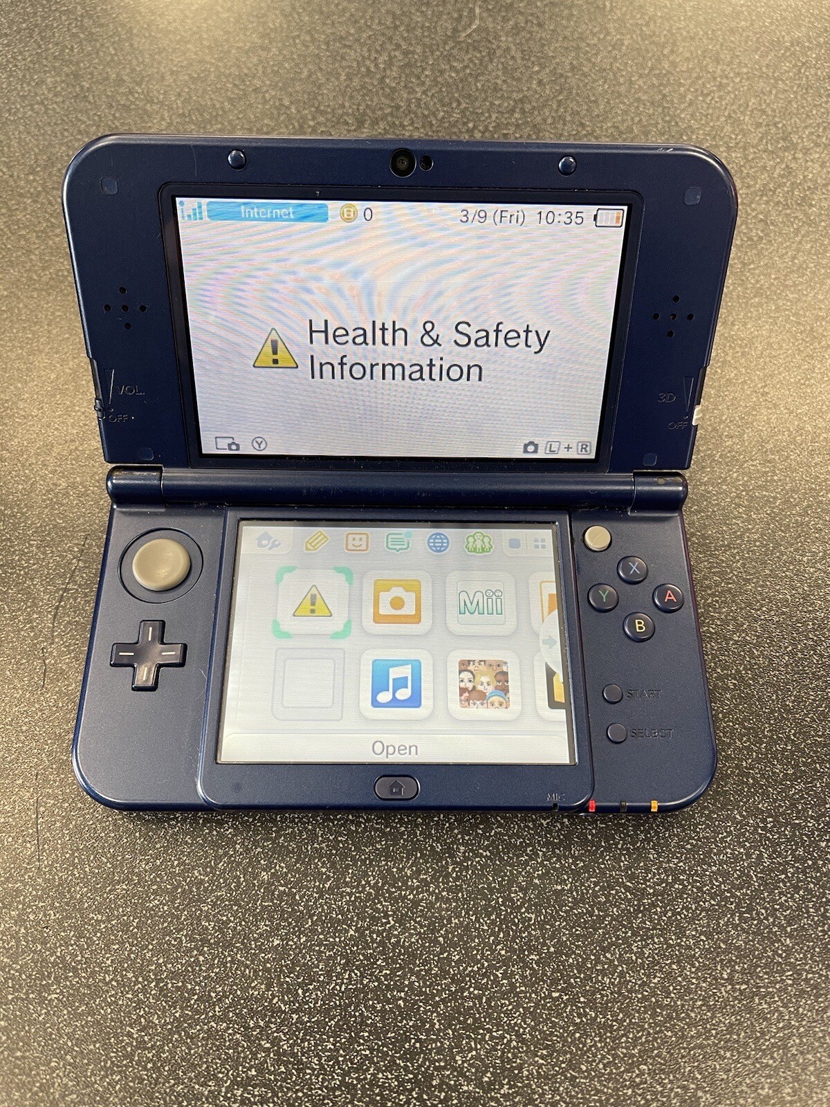 Nintendo New 3DS XL Galaxy Edition System For Parts Read 767578265827