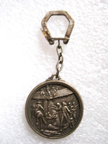 ANCIEN PORTE CLES BI FACE LEGION ETRANGERE CENTENAIRE COMBAT DE CAMERONE + RECIT - Picture 1 of 3