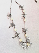PRETTY 36  ADJUSTABLE SILVER TONE BUTTERFLIES  PEARLS FASHION CHARM NECKLACE