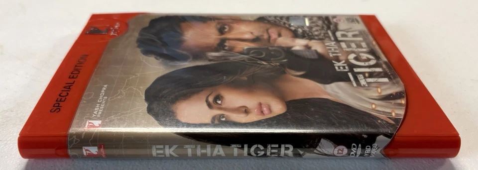 Ek Tha Tiger DVD (2-Discs, 2012) - Image 3 of 4