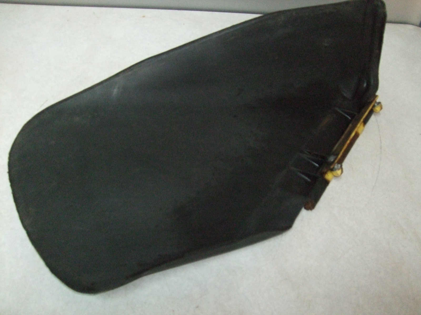 John Deere RX75,SX75,SRX75 Mower Deck Grass Deflector-Used-AM105423-For 30" Deck