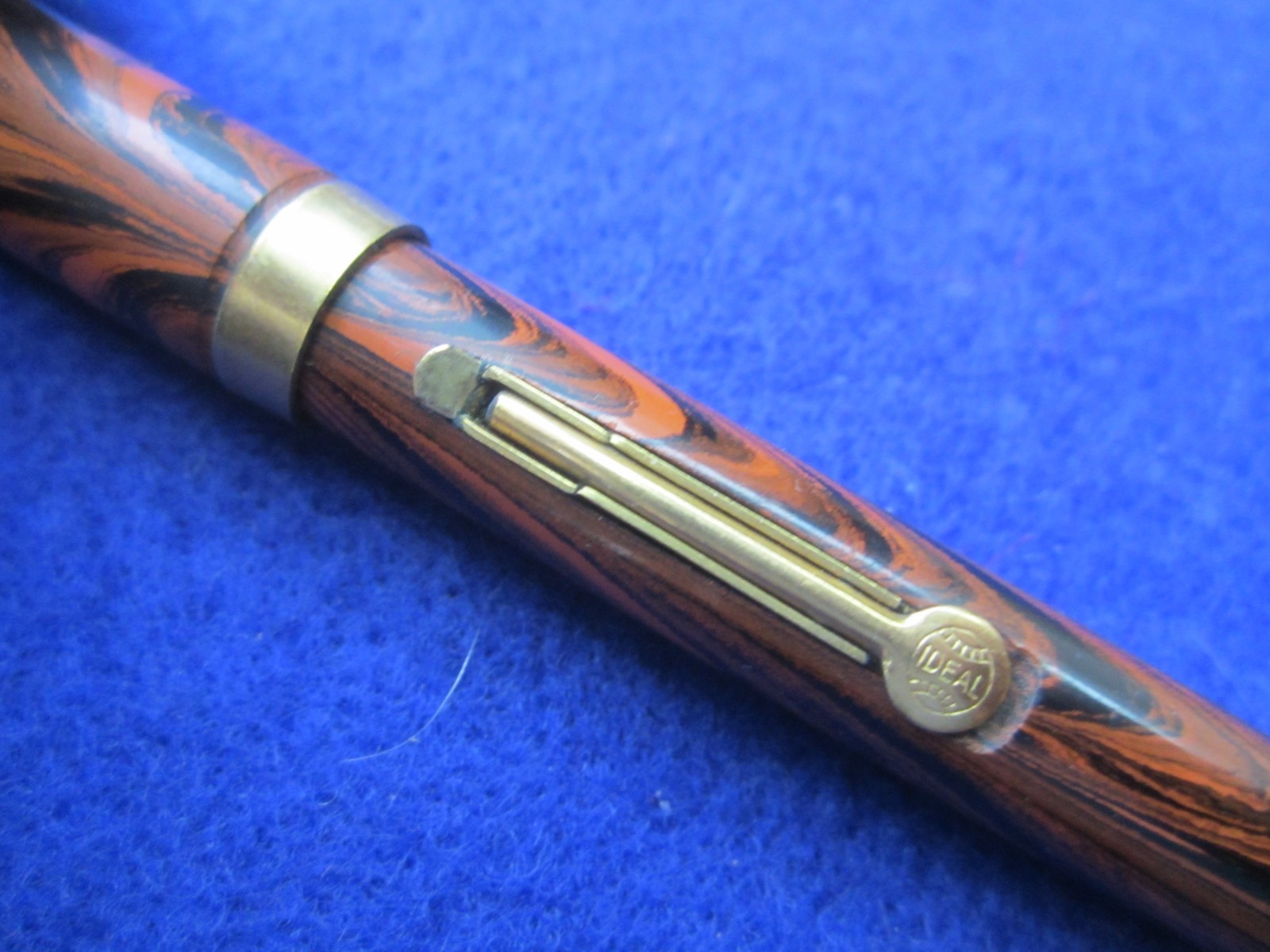 Waterman Fountain Pen "Red Ripple" Original Gold Nib ca. 1920's- Model 52 1/2 V